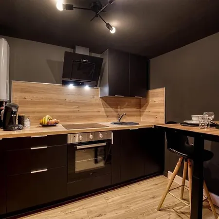 La Noire Au Coeur De * Metz